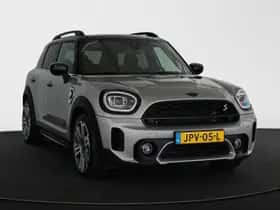 MINI Countryman (2023) thumbnail 2