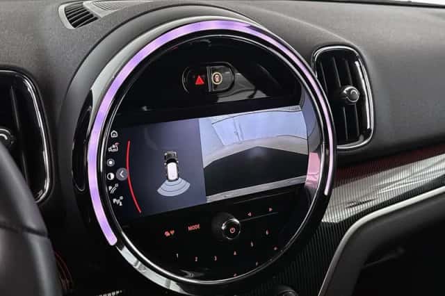 MINI Countryman (2023) thumbnail 16