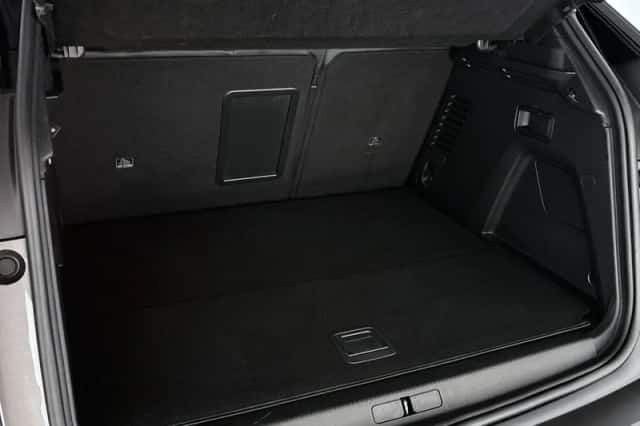 Peugeot 3008 (2021) thumbnail 11