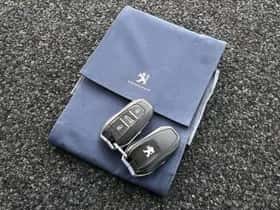 Peugeot 3008 (2021) thumbnail 29