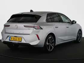 Opel Astra (2022) thumbnail 3