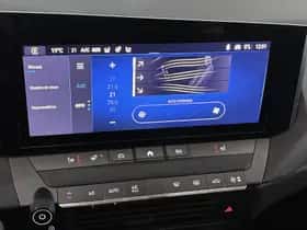 Opel Astra (2022) thumbnail 24