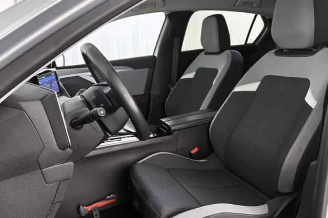 Opel Astra (2022) thumbnail 6