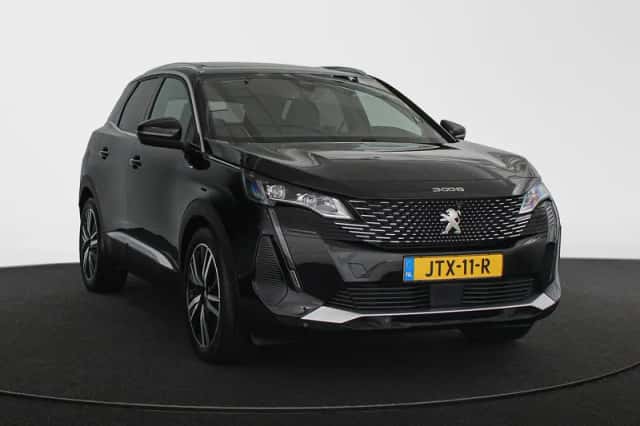 Peugeot 3008 (2022) thumbnail 2