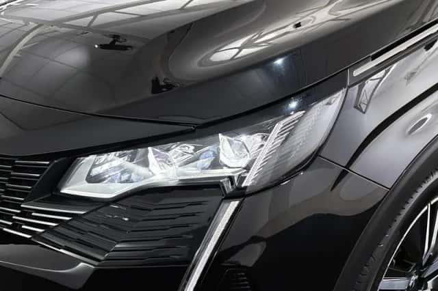 Peugeot 3008 (2022) thumbnail 19