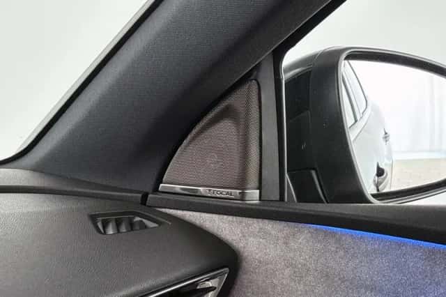 Peugeot 3008 (2022) thumbnail 20