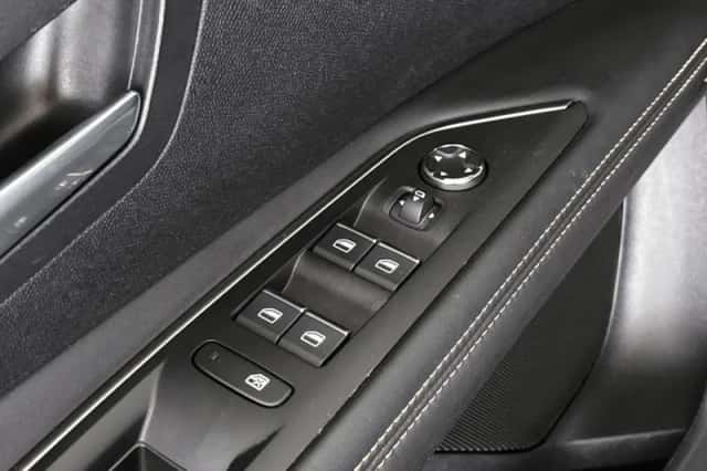 Peugeot 3008 (2022) thumbnail 29