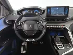Peugeot 3008 (2022) thumbnail 9