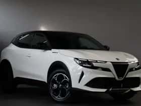 Alfa Romeo Junior (2025) thumbnail 3