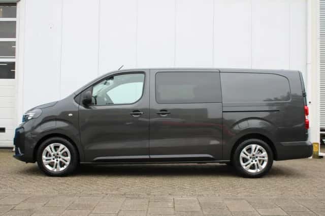 Opel Vivaro-e (2025) thumbnail 2