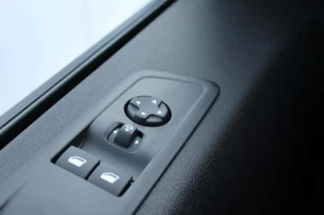 Opel Vivaro-e (2025) thumbnail 14