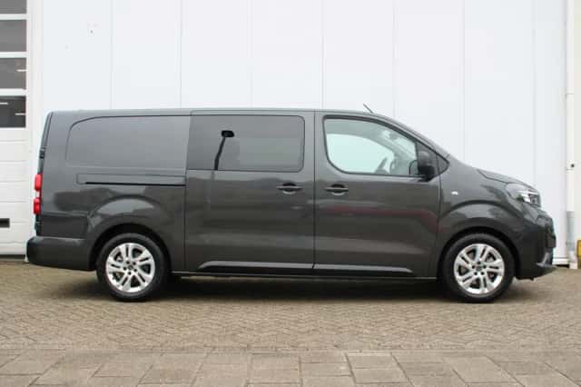 Opel Vivaro-e (2025) thumbnail 3