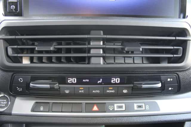 Opel Vivaro-e (2025) thumbnail 22