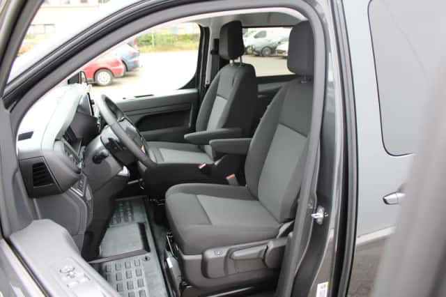 Opel Vivaro-e (2025) thumbnail 10