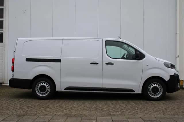 Peugeot E-Expert (2025) thumbnail 4