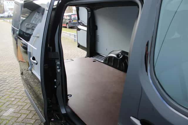 Opel Vivaro-e (2025) thumbnail 7