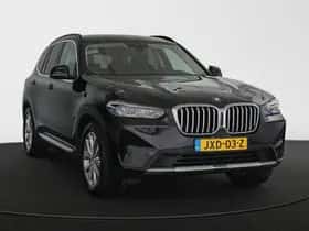 BMW X3 (2022) thumbnail 2