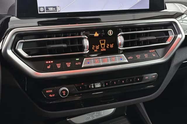 BMW X3 (2022) thumbnail 25