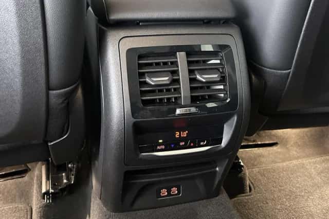 BMW X3 (2022) thumbnail 36