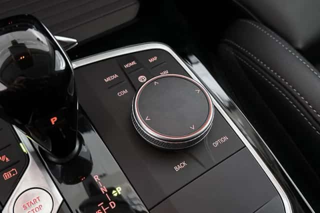 BMW X3 (2022) thumbnail 38