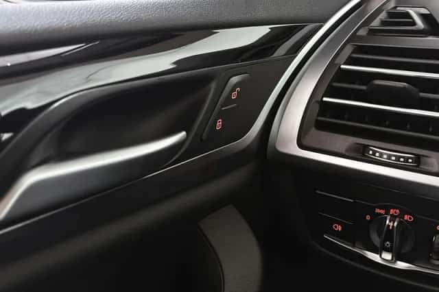 BMW X3 (2022) thumbnail 44