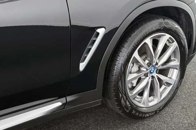 BMW X3 (2022) thumbnail 45