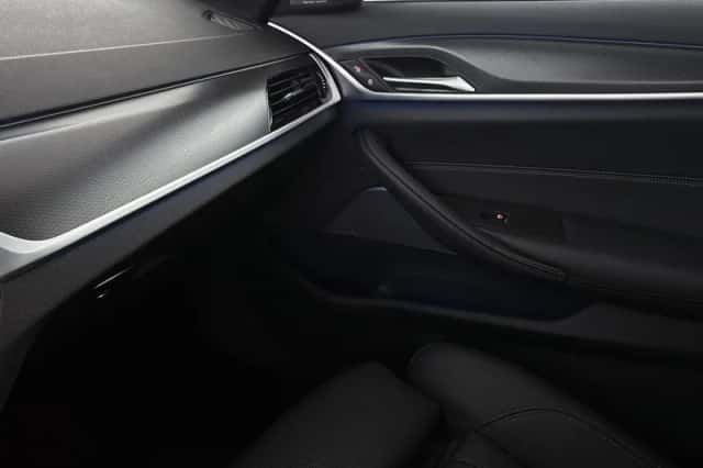 BMW 5-Serie (2022) thumbnail 36