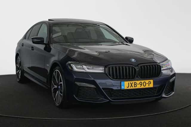 BMW 5-Serie (2022) thumbnail 2