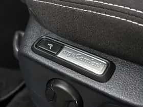 Volkswagen Passat (2022) thumbnail 19
