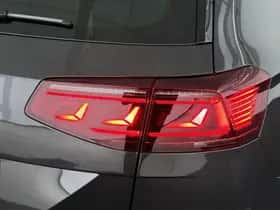 Volkswagen Passat (2022) thumbnail 23