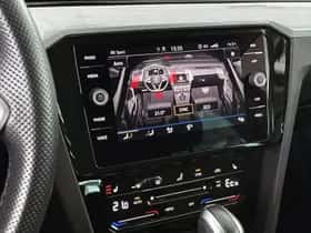 Volkswagen Passat (2022) thumbnail 26