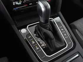 Volkswagen Passat (2022) thumbnail 30
