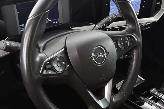 Opel Mokka-e (2021) thumbnail 11