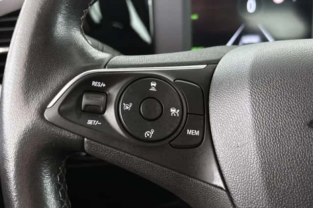 Opel Mokka-e (2021) thumbnail 30