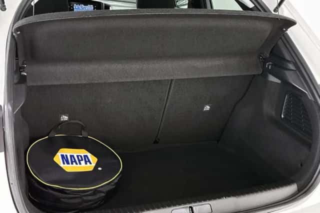 Opel Mokka-e (2021) thumbnail 9