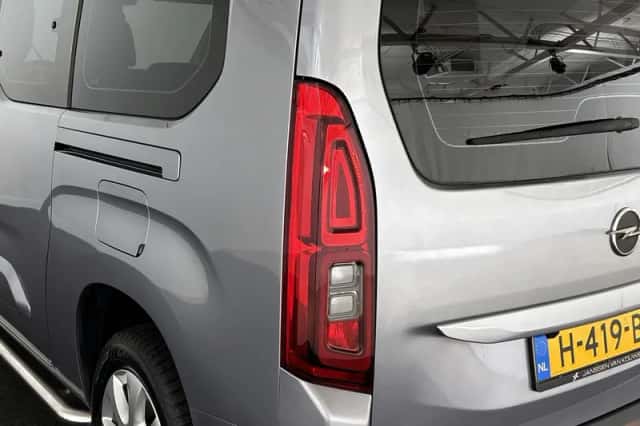 Opel Combo (2019) thumbnail 22