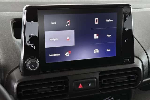 Opel Combo (2019) thumbnail 24
