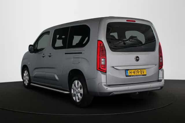 Opel Combo (2019) thumbnail 4