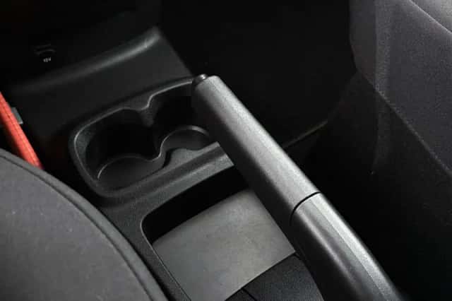 Opel Combo (2019) thumbnail 35