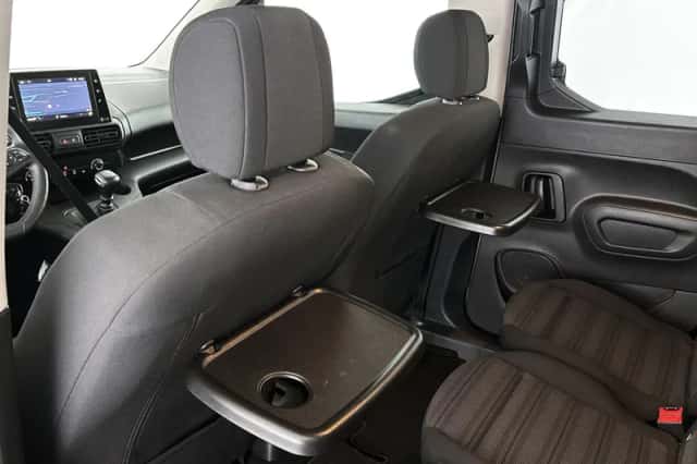 Opel Combo (2019) thumbnail 7