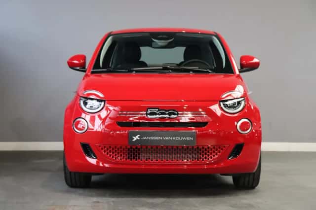 Fiat 500 (2026) thumbnail 2