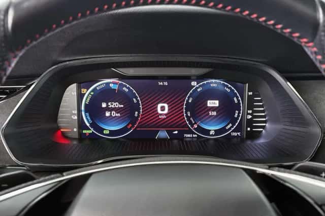 Škoda Octavia (2021) thumbnail 12