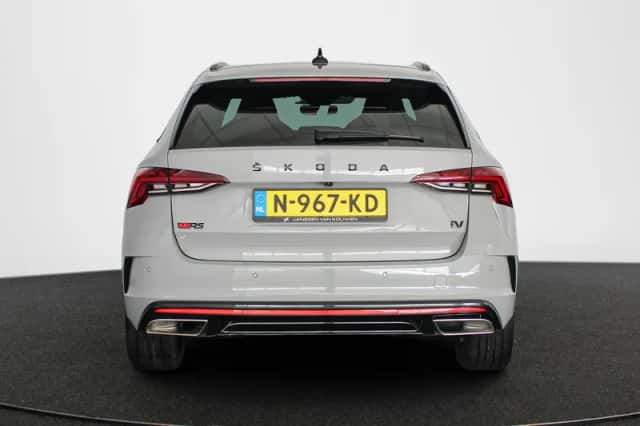 Škoda Octavia (2021) thumbnail 16