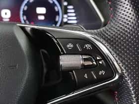 Škoda Octavia (2021) thumbnail 30