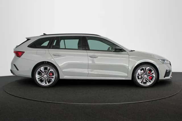 Škoda Octavia (2021) thumbnail 34
