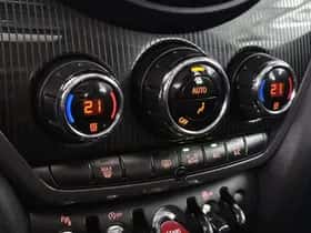 MINI Countryman (2018) thumbnail 23