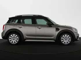 MINI Countryman (2018) thumbnail 32