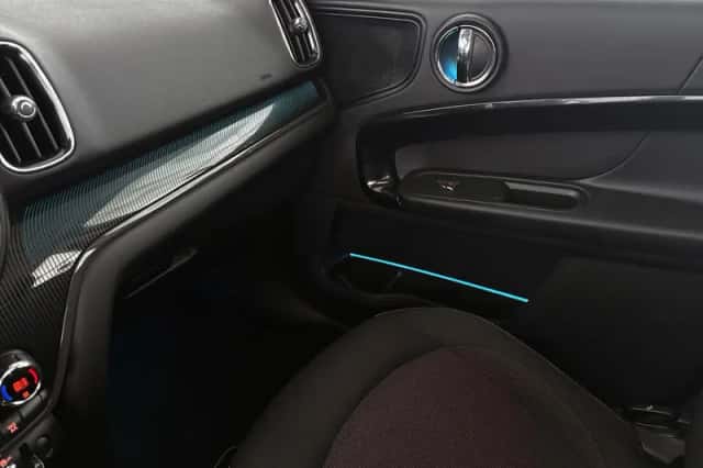 MINI Countryman (2018) thumbnail 36