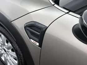 MINI Countryman (2018) thumbnail 38