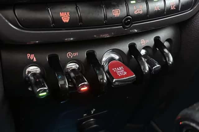 MINI Countryman (2018) thumbnail 39